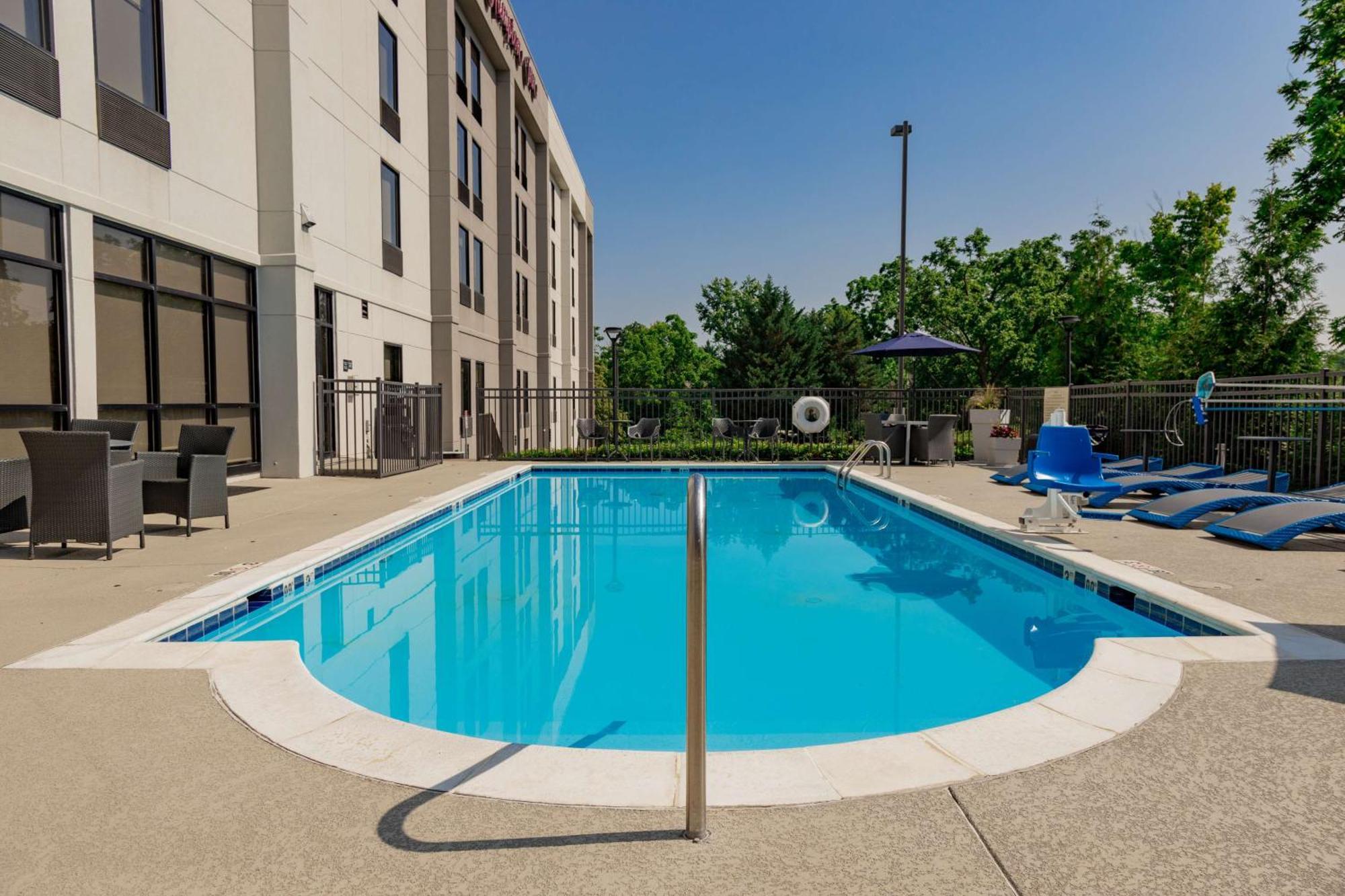 Hampton Inn Winchester Kültér fotó